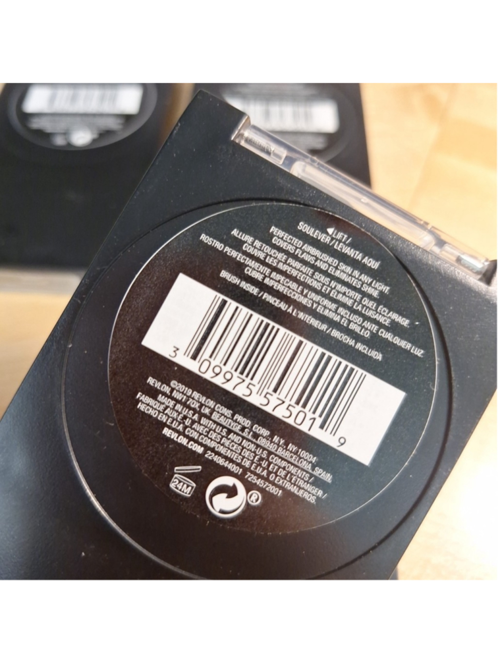 Lot Of 4 Revlon PhotoReady Finisher Pressed Powder 001 Translucent NEW Makeup - Picture 4 of 4